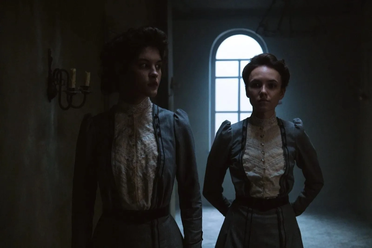 «Пацанки» благородных девиц: «Пансион» — это сериал об исправительном учреждении для дворянских дочерей. Фото © kino-teatr