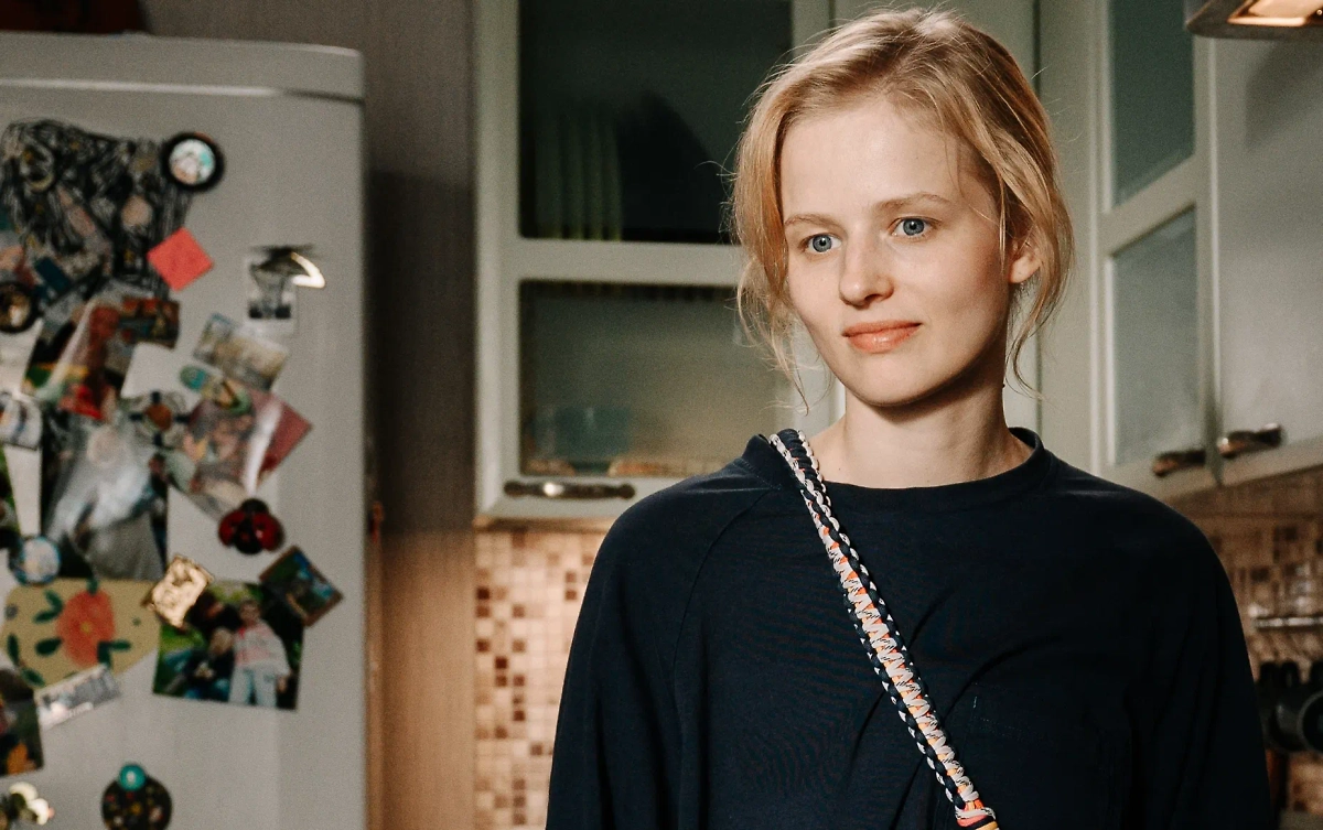 Кадр из сериала «Между нами химия», режиссёр Карина Чувикова, сценарист Карина Чувикова / Kinopoisk