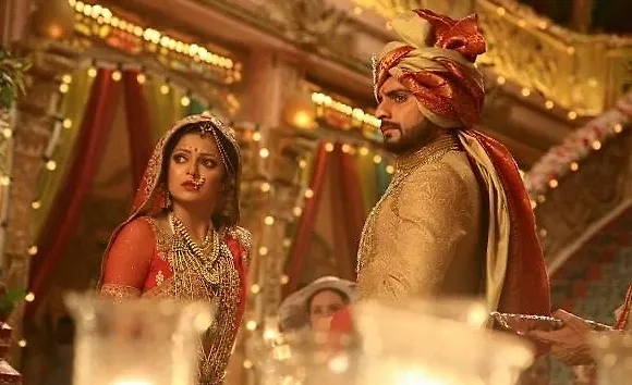 Кадр из сериала «Один король, одна королева», режиссёр Паван Пархи, сценарист Файзал Ахтар / Kinopoisk