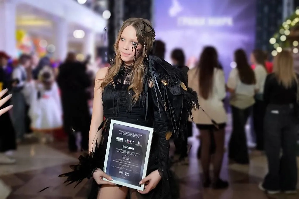 Фото © Пресс-служба проекта «МОСТ: Лидеры моды»