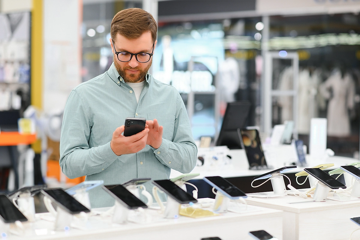 Экономист назвал самые невыгодные покупки января. Фото © Shutterstock / FOTODOM / Hryshchyshen Serhii