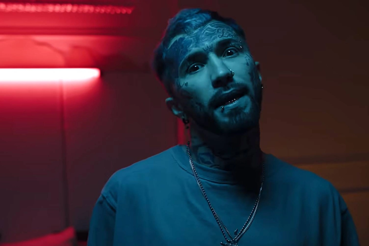 Именно трек «Никотин» принёс Ганвесту широкую известность. Фото © YouTube / Ганвест