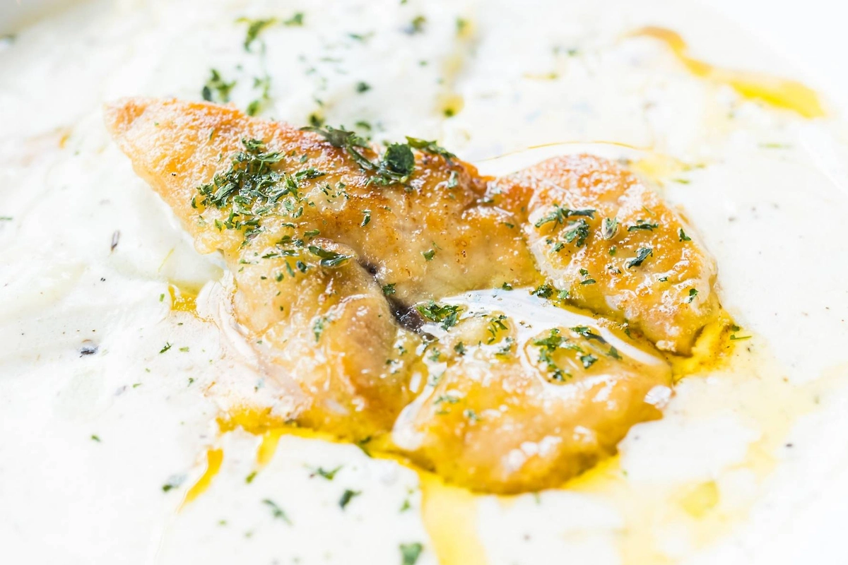 Экономное меню из одной курицы: 7 простых рецептов. Фото © Freepik