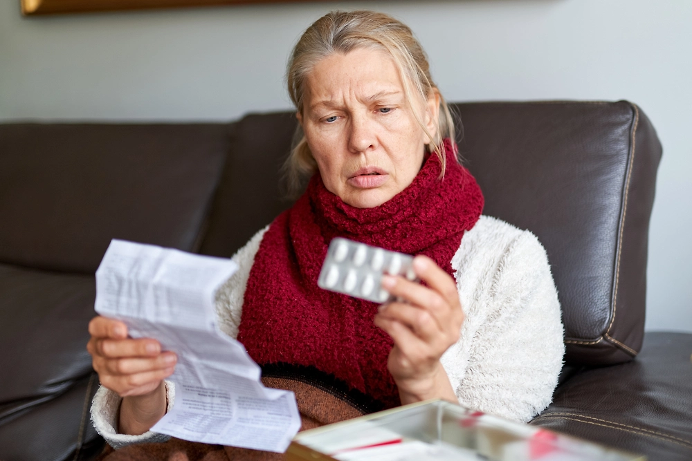 Состав домашней аптечки для семьи 45+: полный список на январь. Фото © Shutterstock / FOTODOM / Jenoche