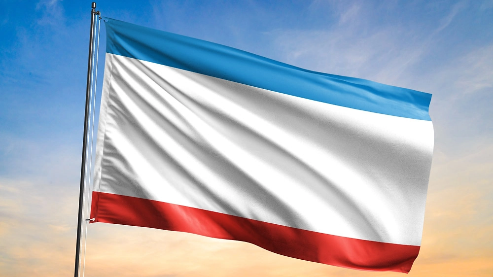 Символы Республики Крым: герб флаг и гимн региона. Фото © Shutterstock / FOTODOM / zmotions