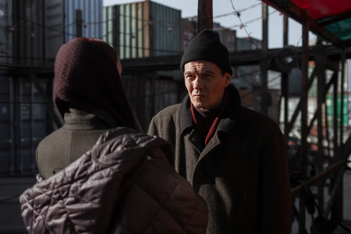 «Резервация» — побег из аномальной зоны, триллер с Денисом Шведовым на KION. Фото © Кадр из фильма «Резервация», режиссёр Алексей Андрианов / Kinopoisk