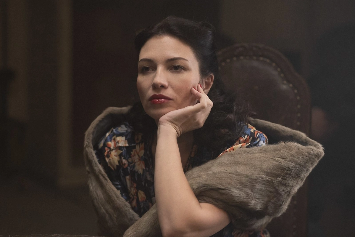 Драматический сериал «Большой дом» 2023 года. Фото © «Большой дом», режиссёр Егор Кончаловский, сценаристы Филипп Фисенко, Мирослав Станкович / Kinopoisk 