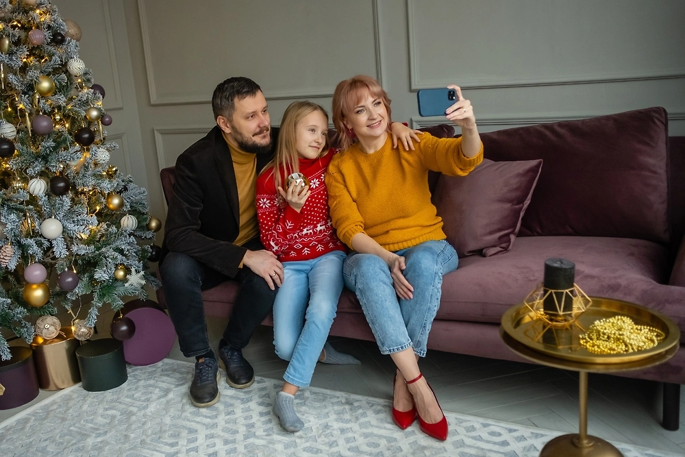 Поздравления для детей к старому Новому году 2026. Фото © Shutterstock / FOTODOM / atsurkan