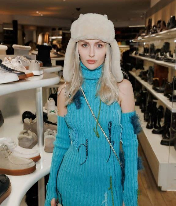 Магазины «Рандеву» есть и во Франции. Фото © Instagram (признан экстремистской организацией и запрещён на территории Российской Федерации) / rendezvousrussia