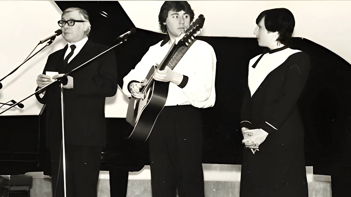 После успешного дебюта песни «Осенняя мелодия» Сергей и Татьяна прочно закрепились на эстраде. Фото © VK / Татьяна Рузавина и Сергей Таюшев 