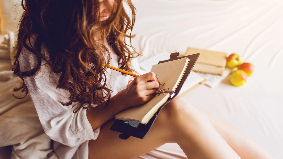 Как понять, что сон был вещим: объяснение ясновидящей. Фото © Shutterstock / FOTODOM / Svitlana Sokolova