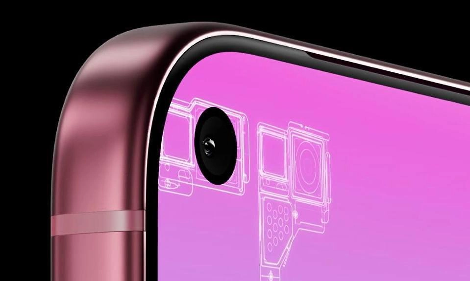 В новых iPhone 18 камера может переехать в левый угол. Фото © Telegram