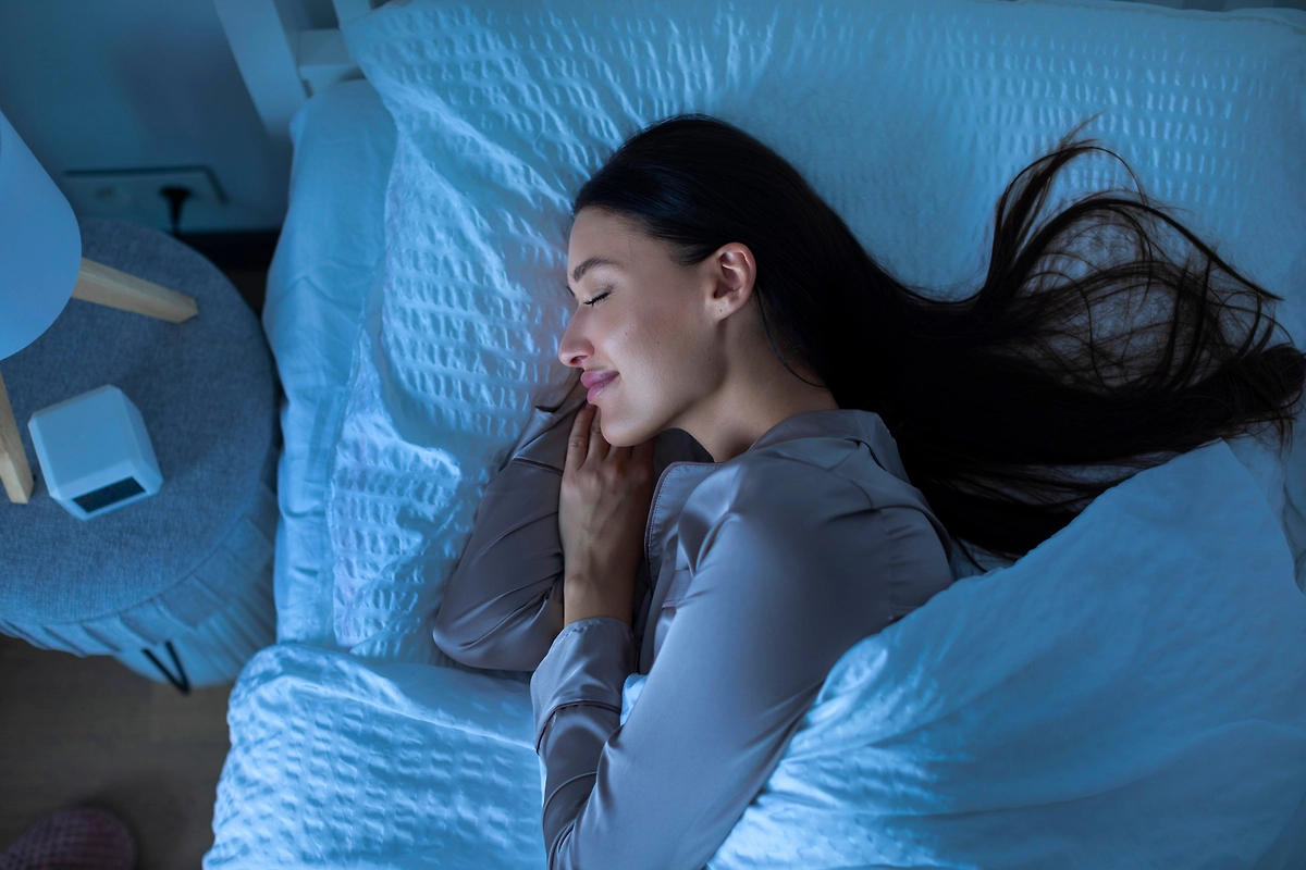 День студента 2026: почему в ночь на Татьянин день 25 января снятся вещие сны и что они значат. Фото © Shutterstock / FOTODOM / fast-stock