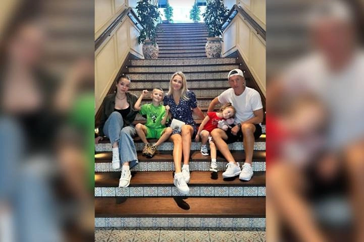 Жена показала онокобольного Алдонина в его самый важный день. Фото © Instagram (признан экстремистской организацией и запрещён на территории Российской Федерации) / ole_ole4ka