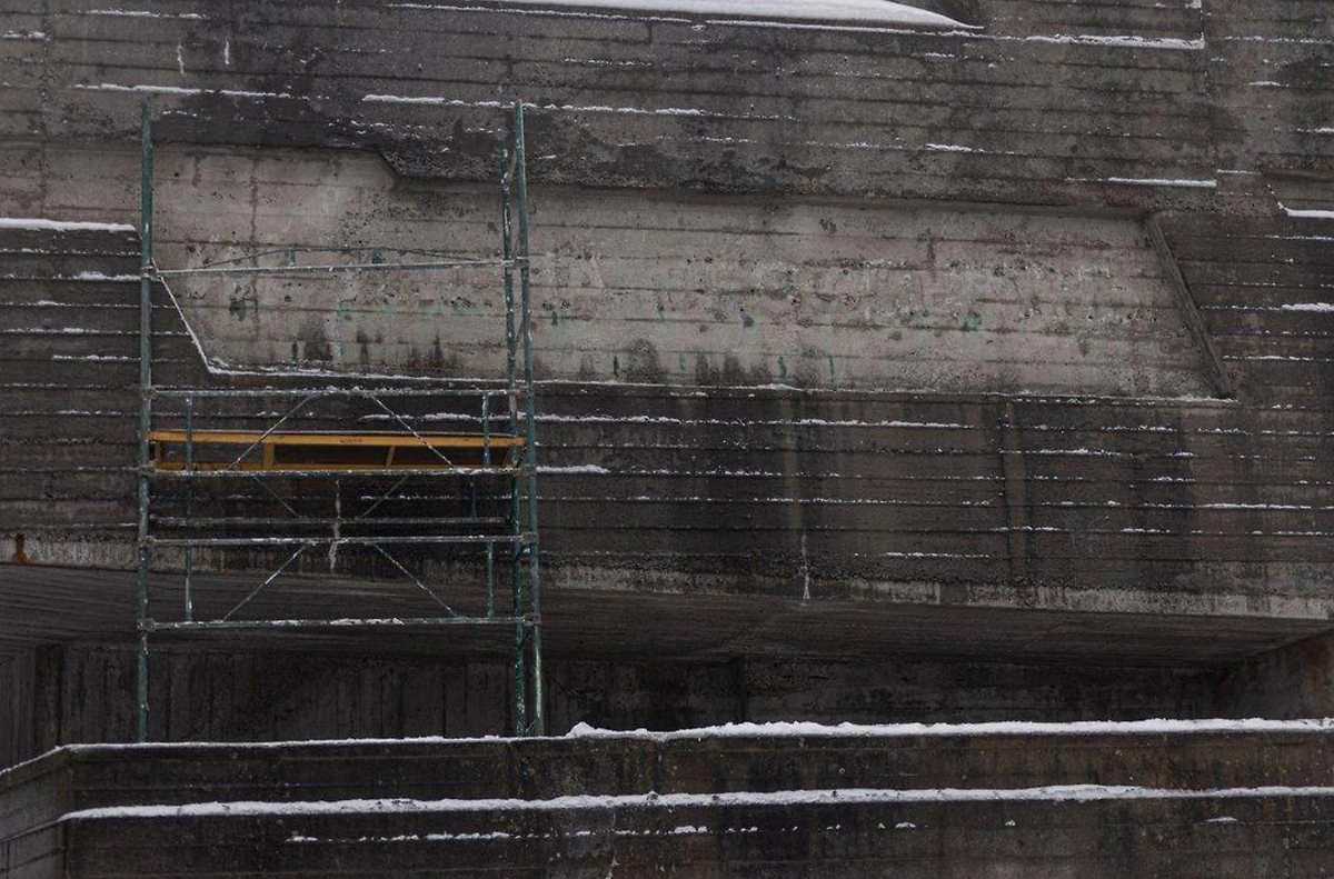 Музей Второй мировой войны в Киеве убрал надпись. Фото © Страна.ua