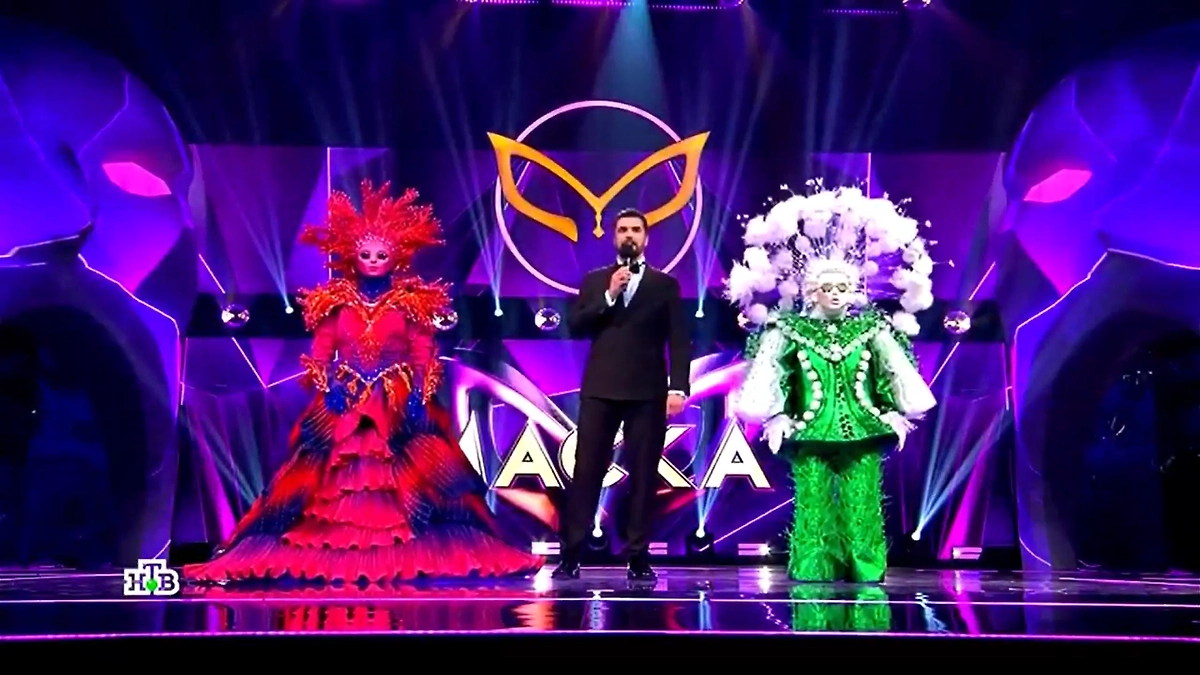 Кто скрывается под масками Коралла и Одуванчика? С кого сняли маску во второй серии 7 сезона шоу «Маска» 15 февраля? Фото © Ntv.ru