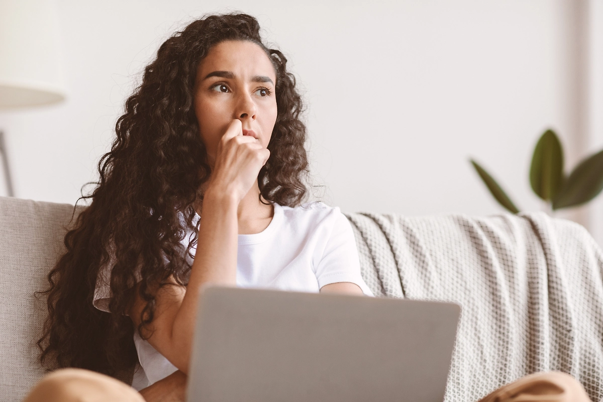 Солнечное затмение 17 февраля ударит по этим знакам: прогноз на ближайшие две недели. Фото © Shutterstock / FOTODOM / Prostock-studio