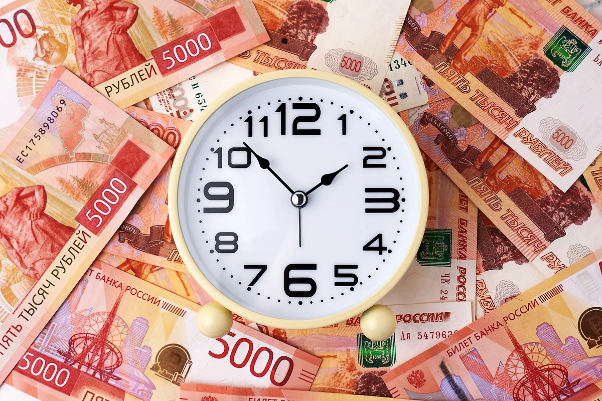 На какой срок можно заключить договор долгосрочных сбережений. Фото © Shutterstock / FOTODOM / Gecko Studio