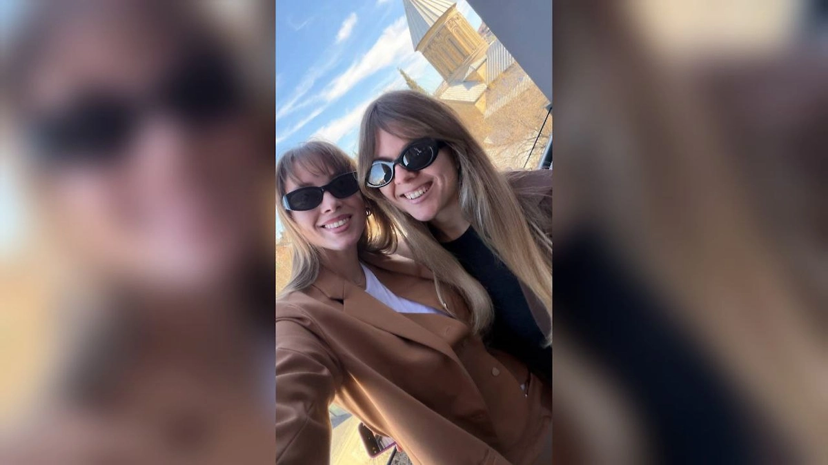 Диброва с подругой. Фото © Instagram (признан экстремистской организацией и запрещён на территории Российской Федерации) / polinadibrova