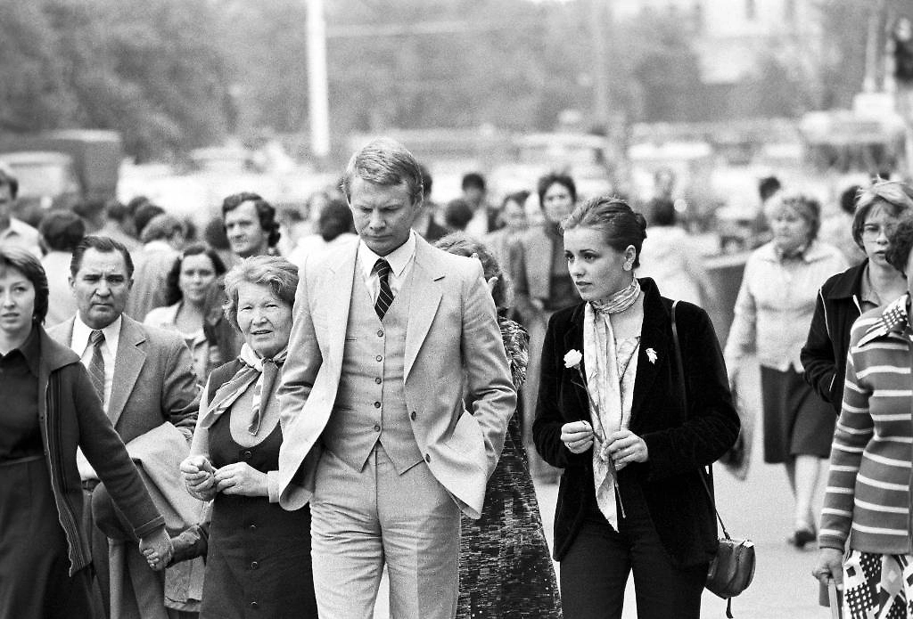 Тайная любовь доктора Ватсона: Соломин и Цыплакова в Малом театре. Фото © ТАСС / Владимир Завьялов