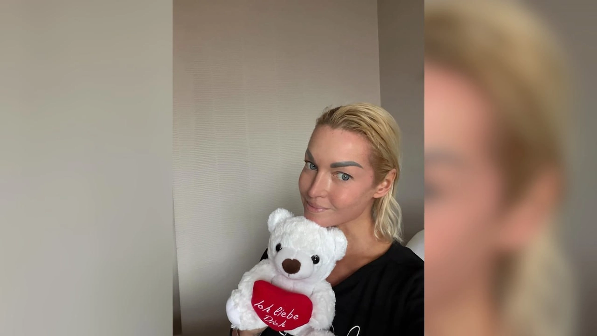 Балерина Анастасия Волочкова в палате больницы в Германии. Фото © Instagram (признан экстремистской организацией и запрещён на территории Российской Федерации) / volochkova_art