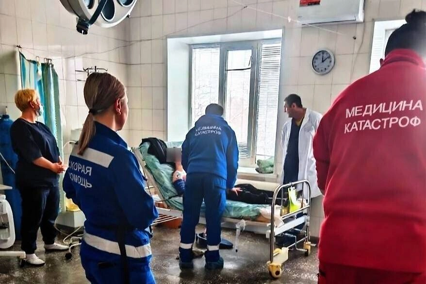 Врачи Приморья борются за жизнь ребёнка с ножевым ранением в области сердца. Фото © Telegram / Минздрав Приморья