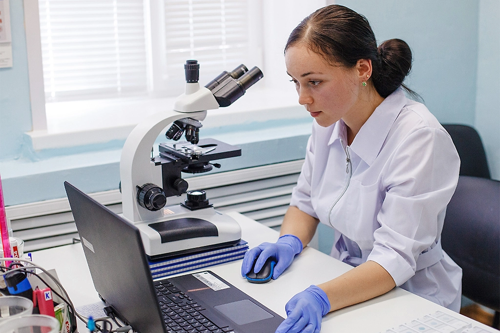 Как получить электронный больничный. Фото © ТАСС / Роман Храмовник