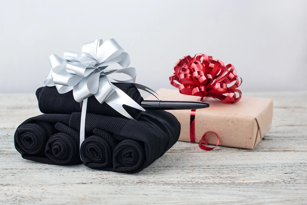 23 Февраля — что подарить. Фото © Shutterstock / FOTODOM / dashtik