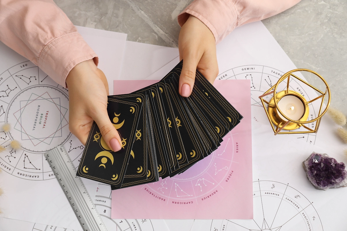 Астролог назвал самые удачные знаки зодиака в любви в конце февраля. Фото © Shutterstock / FOTODOM / New Africa