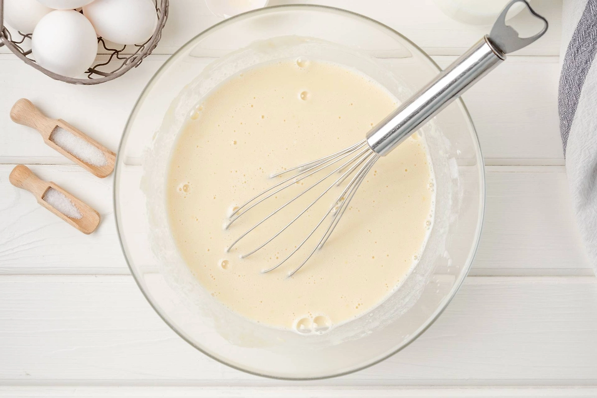 Рецепт блинов на молоке. Фото © Shutterstock / FOTODOM / irina2511