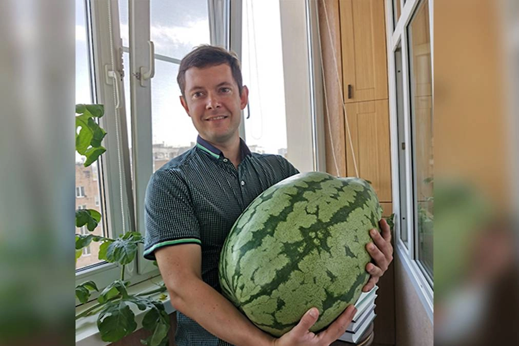 Забавные рекорды российских мужчин: подборка самых странных побед. Фото © knigarekordovrossii.ru