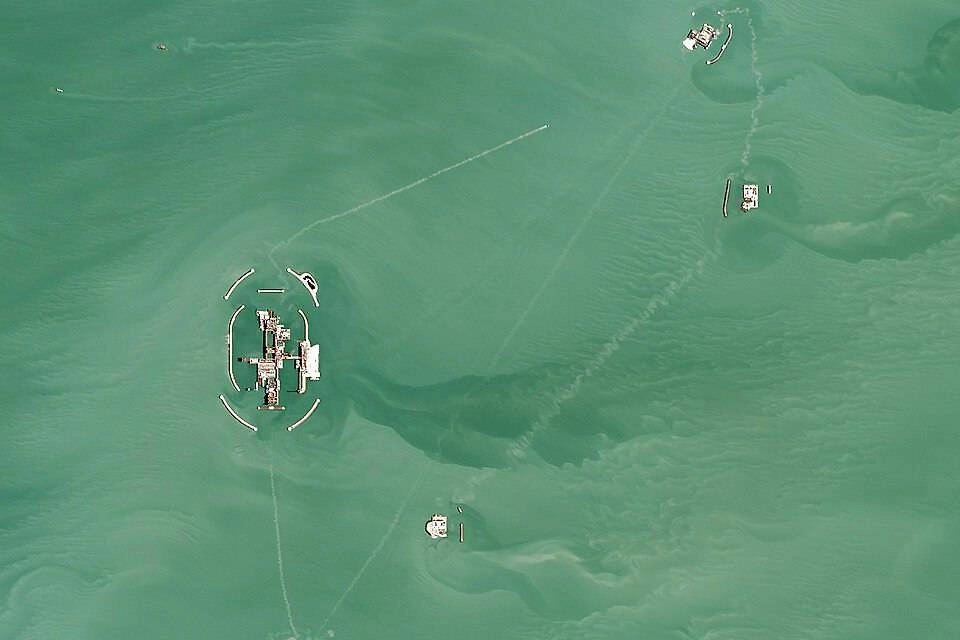 Кашаган. Фото © Wikipedia / Planet Labs