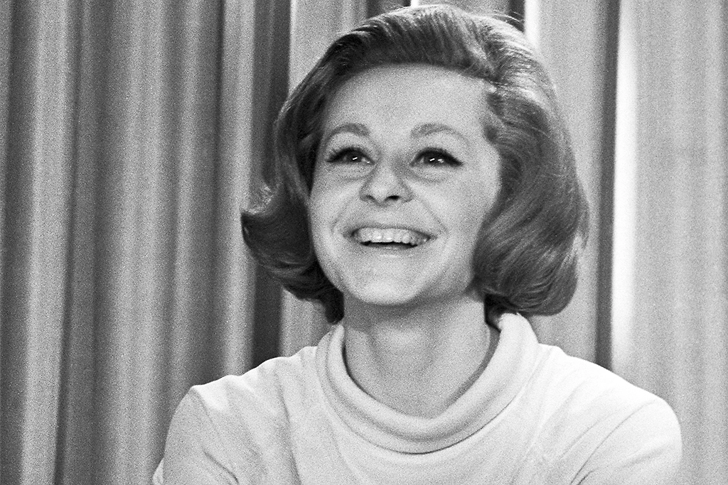 Ангелина Вовк вела в основном развлекательные программы. Фото © ТАСС / Виктор Великжанин