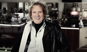 Умер первый ударник рок-группы AC/DC Колин Берджесс