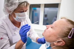 В Москве к Новому году ожидается выход на плато по ковиду и ОРВИ