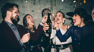 7 мифов о шампанском, в которые давно пора перестать верить