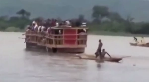 Более полусотни пассажиров утонули при кораблекрушении в Африке