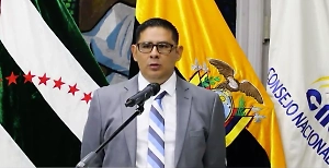 Преступники нагло убили начальника тюрьмы в Эквадоре в день референдума о борьбе с бандами