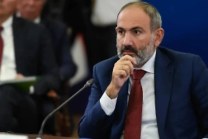 Слуцкий предрёк Армении путь Украины