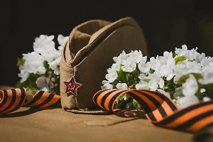 В Латвии наказали участников стихийных мероприятий в День Победы