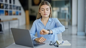 В СФ не оценили идею сокращения рабочей пятницы только для женщин