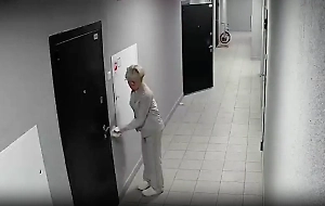 Пожилая москвичка кошмарит соседей из-за подозрения в краже