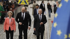 Как в ЕС решили погреть руки на замороженных активах России и что всем за это будет