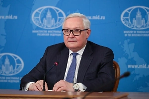 Рябков исключил вступление Украины в НАТО