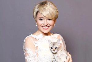 Пластический хирург объяснила резкое старение Анжелики Варум