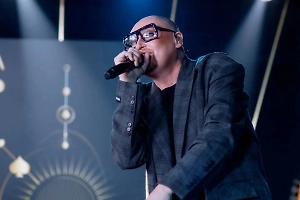 Шура вспомнил о бесценном совете Долиной, который спас ему жизнь в 90-е