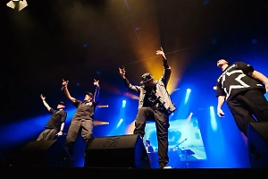 Названа причина блокировки нового альбома «Касты» в России