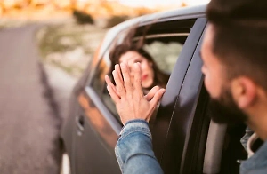 Мать украденной невесты догнала и взяла на таран авто с «кавказской пленницей»