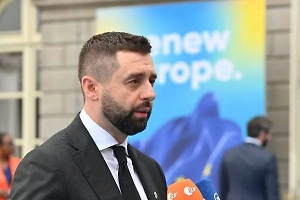 Киев устроит грандиозную перезагрузку кабмина