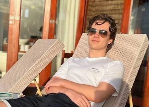 Вдова Юрия Шатунова показала фото их подросшего 18-летнего сына Дэнниса
